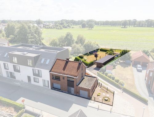                                         Woning te koop in Lembeke, € 325.000

