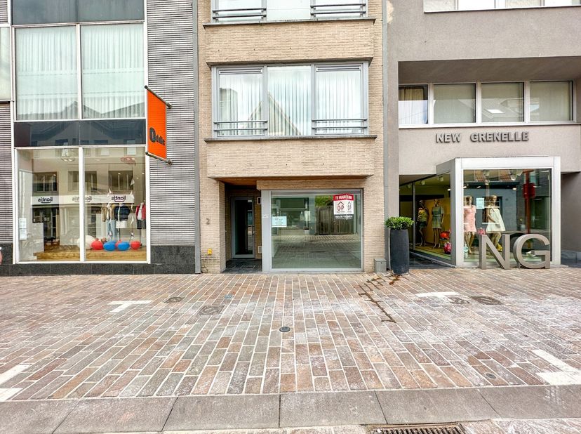 Bedrijfsvastgoed te huur in Zuidstraat 23,
                    8820 Torhout