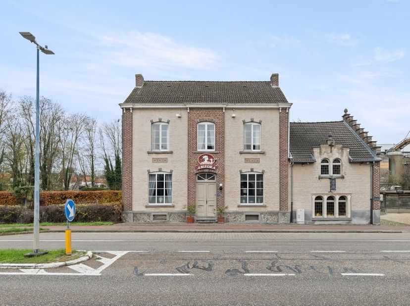 Bien professionnel à vendre
                    à 3350 Orsmaal-Gussenhoven