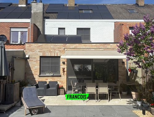                                         Maison deux facades à vendre à Assebroek, € 389.000
