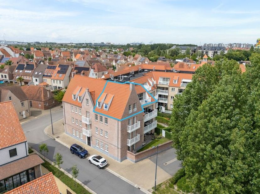 Appartement à vendre
                    à 8301 Heist-aan-Zee