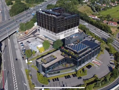                                         Kantoor te huur in Sint-Denijs-Westrem, € 6.608,85
