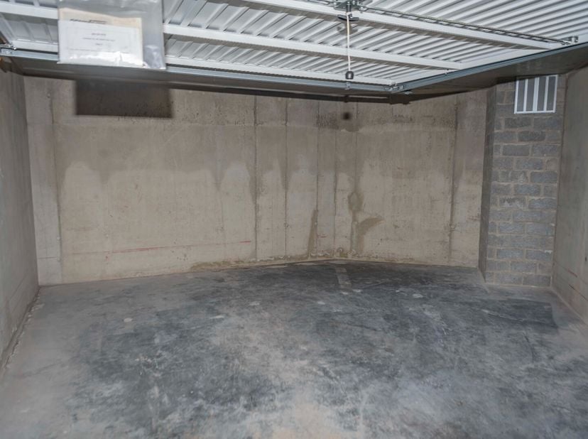 Garage à vendre
                    à 8400 Oostende