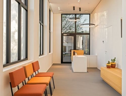                                         Bureaux à vendre à Wetteren, € 1.197.000
