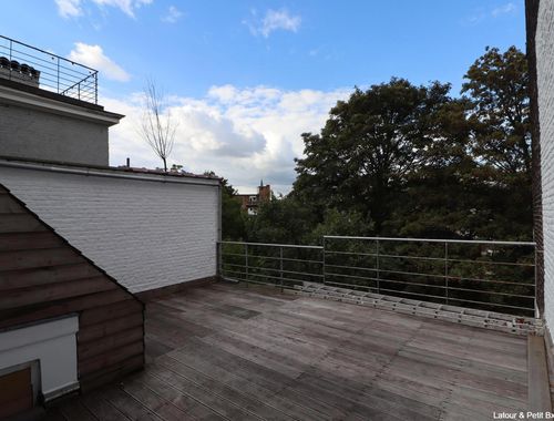                                         Duplex te huur in Schaarbeek, € 1.335
