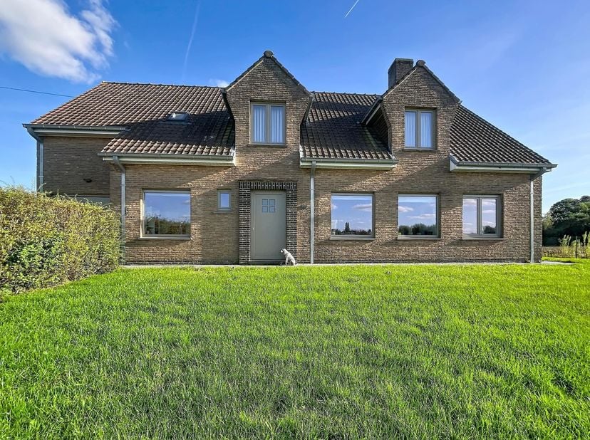 Huis te huur in Groenestraat 499,
                    8800 Roeselare