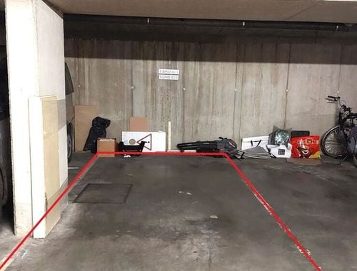                                         Place de stationnement à vendre à Hoboken, € 15.000
