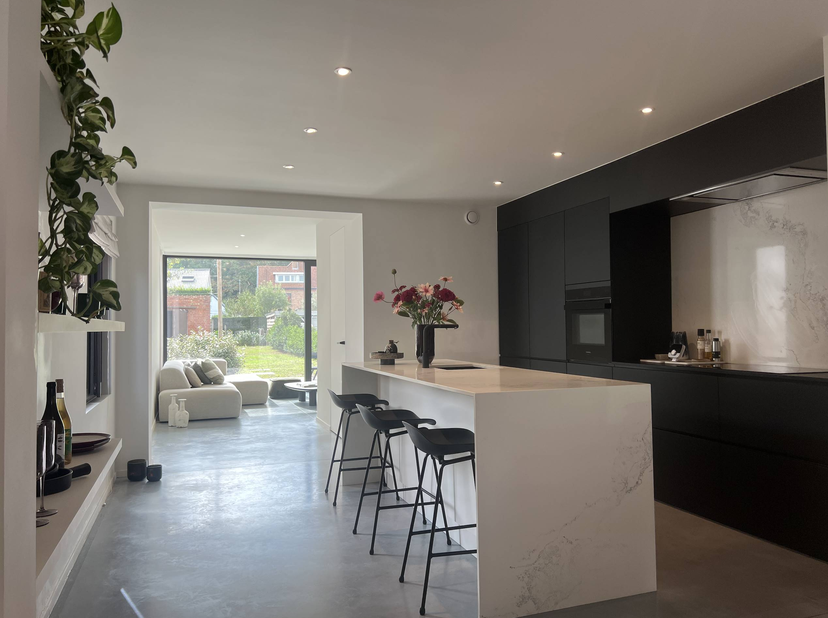 Huis te koop in Joseph Wautersstraat 35,
                    8200 Sint-Michiels