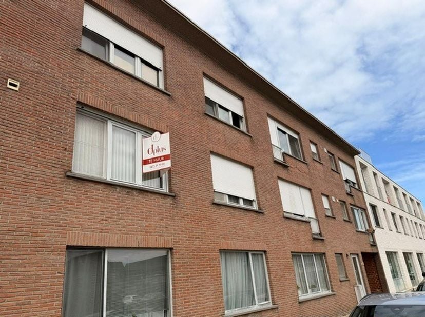 Appartement à louer
                    à 2220 Heist-op-den-Berg