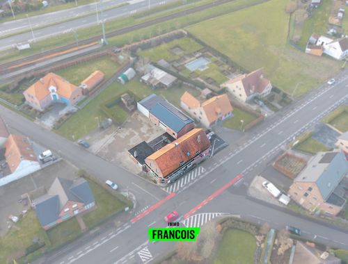                                         Commercieel Gebouw te koop in Vlamertinge, € 496.000
