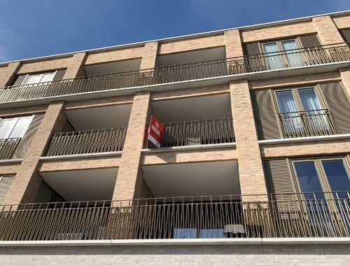                                         Appartement à louer à Harelbeke, € 680
