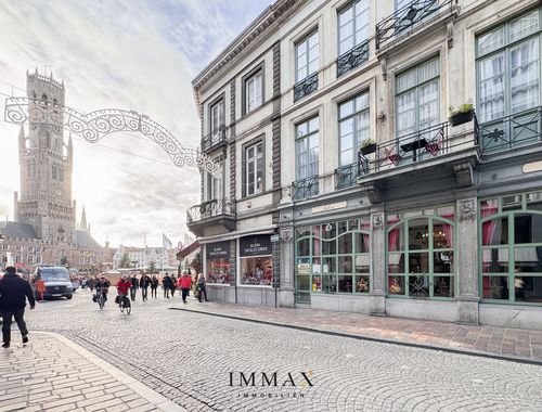                                         Bâtiment commercial à vendre à Brugge, € 1.350.000

