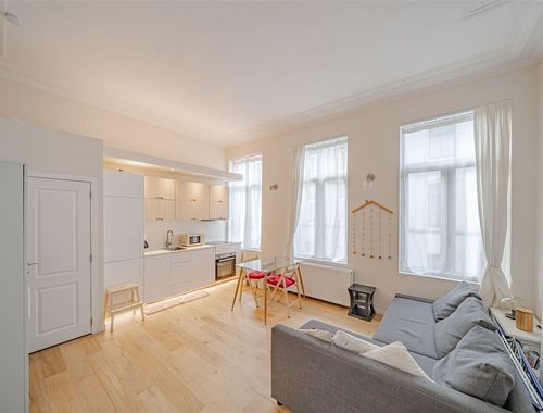                                         Appartement te koop in Elsene, € 295.000
