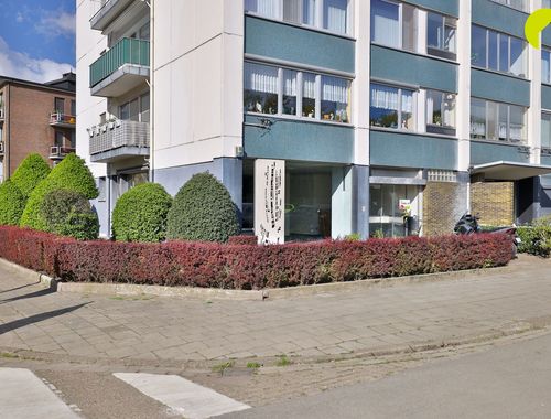                                         Kantoor te koop in Deurne, € 159.000
