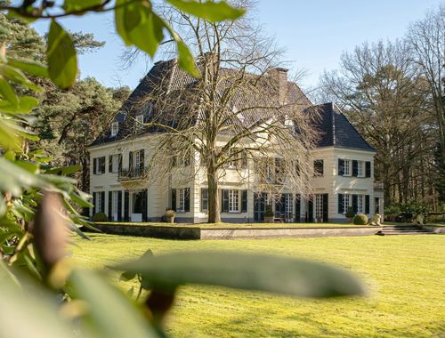                                         Buitenverblijf te koop in Brasschaat, € 4.500.000
