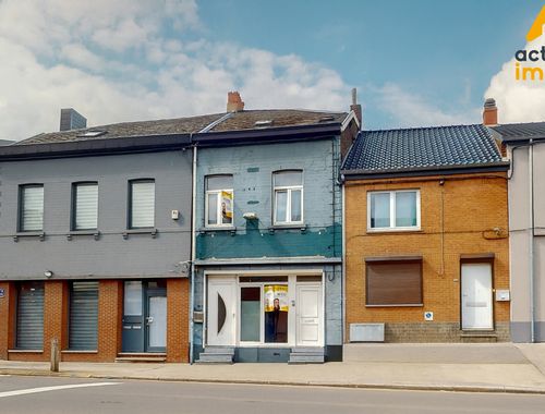                                         Usage mixte à vendre à Souvret, € 125.000
