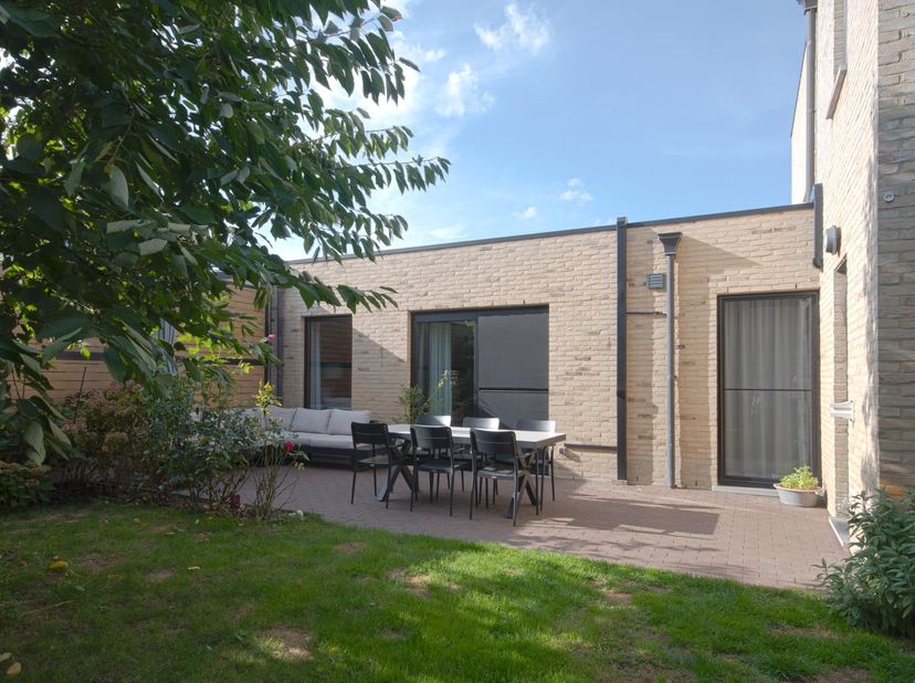 Huis te koop in Juniperusplein 13,
                    3500 Hasselt