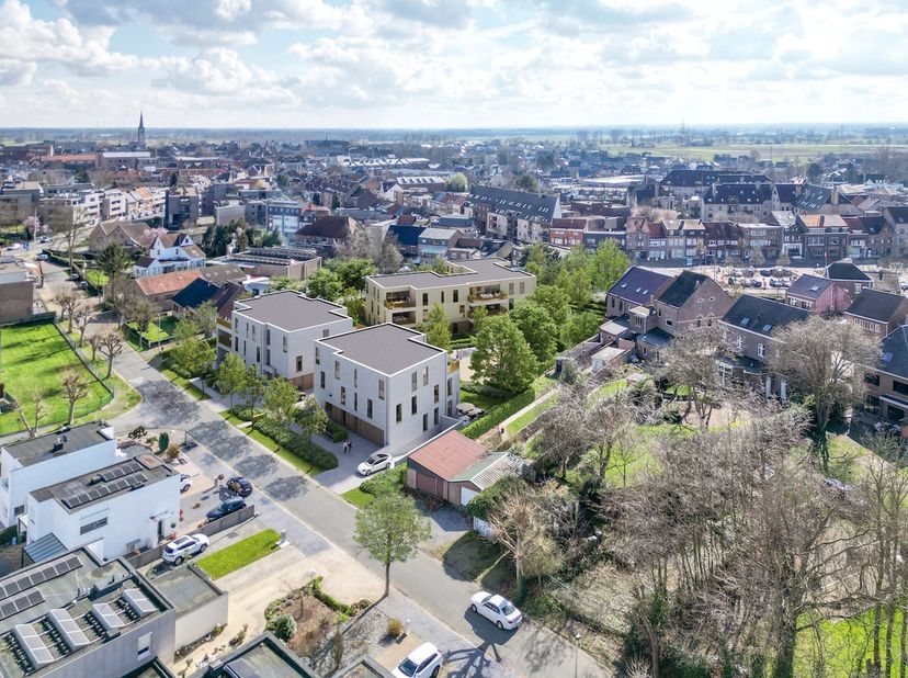 Residentie Iris is een nieuwbouwproject gelegen tussen de Oude Baan en de Koningin Astridlaan (aan het ronde punt met de Bosmolenlaan, de Stationsstra