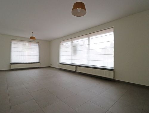                                         Appartement te huur in Lichtervelde, € 850
