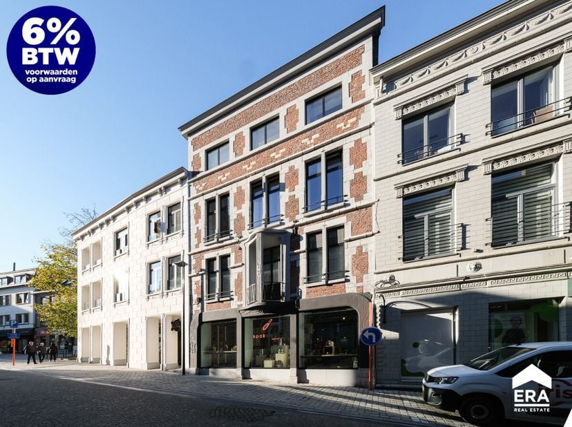 ong&amp;gt;Instapklaar nieuwbouwappartement met 2 slaapkamers, terras en buitenberging in het centrum van Sint-Truiden. Koop nu nog aan 6% btw en bespaar