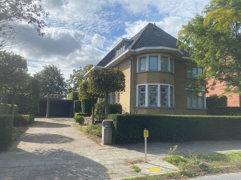 Huis te huur in Brugsesteenweg 5,
                    9900 Eeklo
