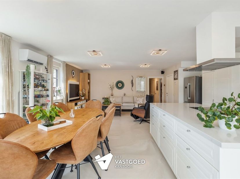 Maison à vendre
                    à 2400 Mol