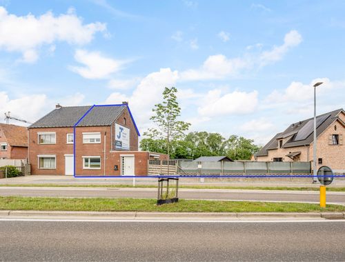                                         Maison à vendre à Neeroeteren, € 189.000
