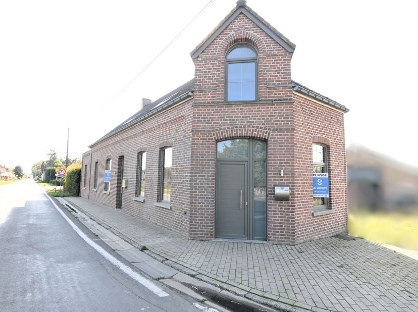 Maison à vendre à Rue Provinciale 172,
                    7760 Celles