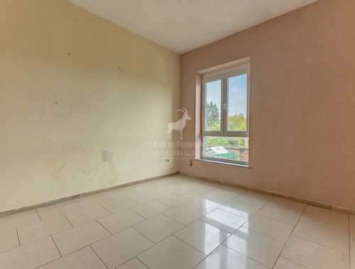                                         Duplex à vendre à Monceau-sur-Sambre, € 64.999
