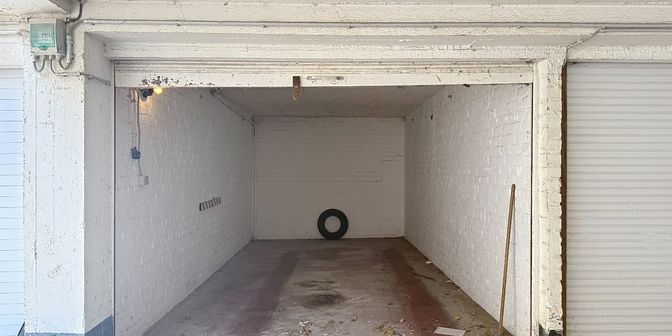 Garage te huur in Troonstraat 11 - A, 8400 Oostende