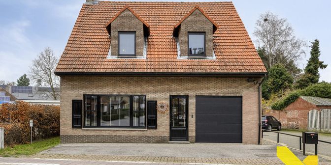 Huis te koop in Oude Markt 2, 2480 Dessel