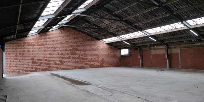 Bedrijfsvastgoed te huur in Sasputstraat 2, 8020 Ruddervoorde