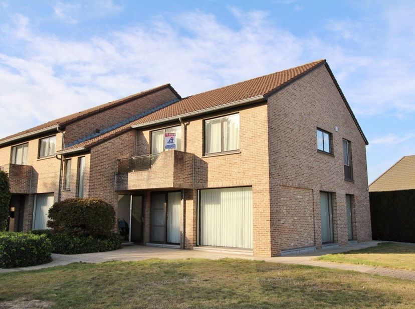 Appartement te huur in Steenweg 155 bus D,
                    3870 Heers