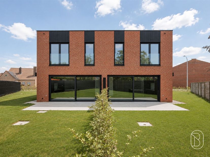 Maison à vendre
                    à 8710 Ooigem