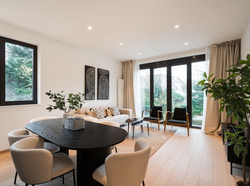 Appartement te koop
                    in 1050 Elsene
