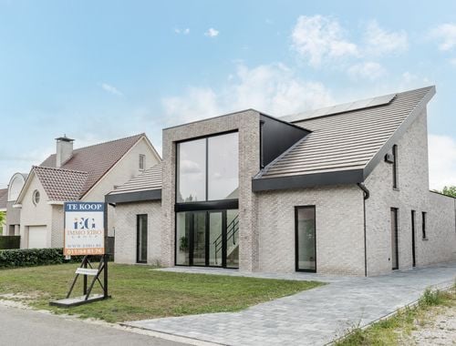                                         Villa à vendre à Lommel, € 685.000
