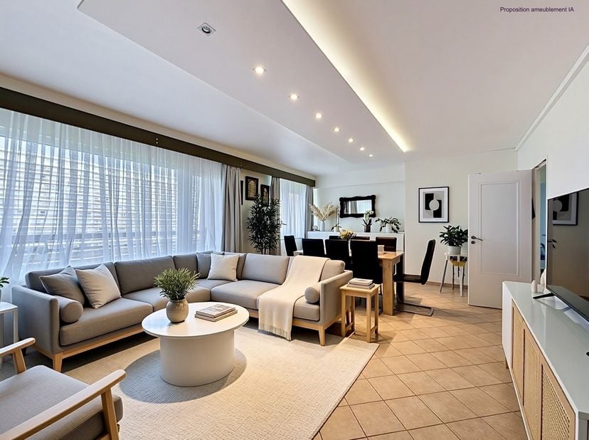 A deux pas de la rue De Wand, nous vous proposons ce lumineux appartement actuellement loué de 90m2 (selon PEB). Disposant d'une belle terrasse avec v