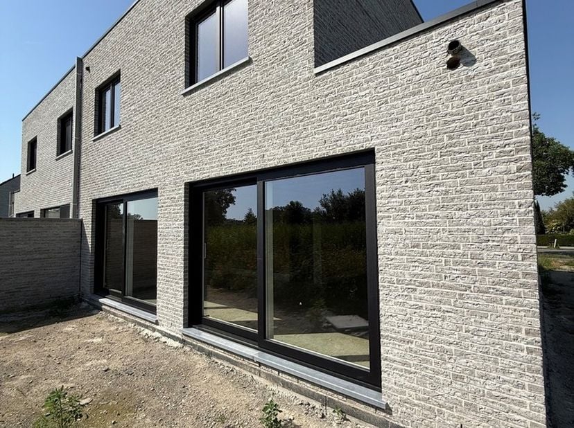 Maison à vendre
                    à 8460 Oudenburg