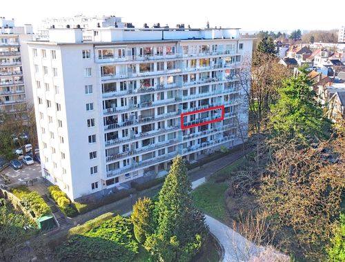                                        Appartement te koop in Ukkel, € 330.000
