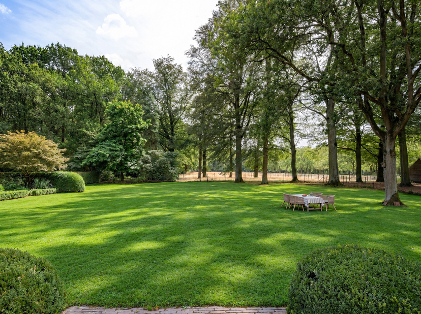 Huis te koop in ,
                    2930 Brasschaat