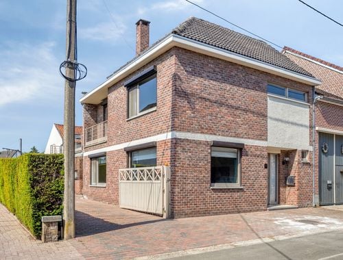                                         Maison à vendre à Hoeselt, € 329.500
