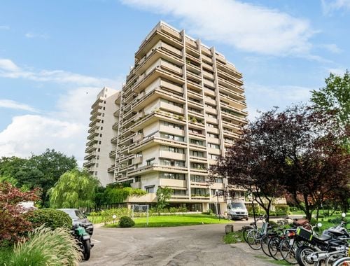                                         Kantoor te koop in Antwerpen, € 990.000
