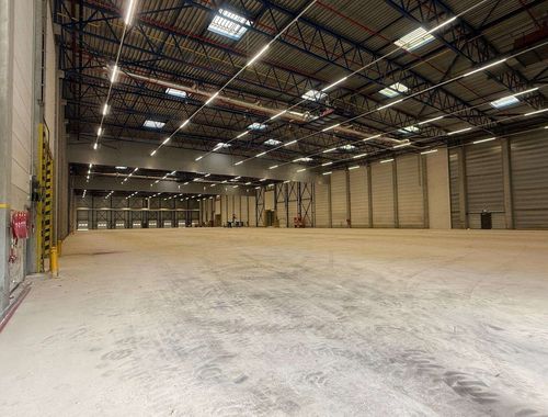                                         Bâtiment d’entreprise à louer à Nivelles, € 22.525
