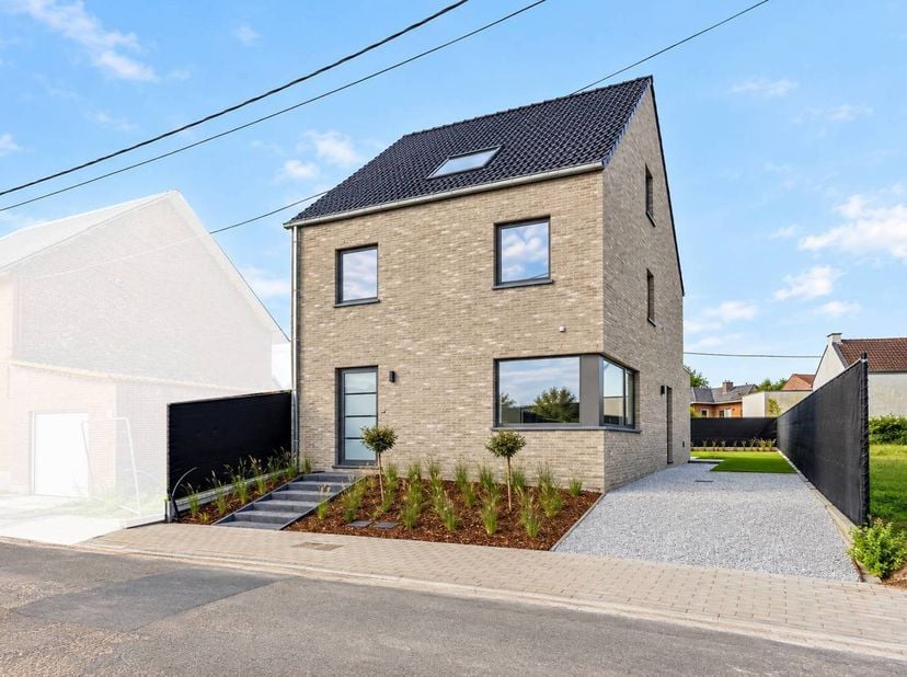 Huis te koop in Dries 1A,
                    9450 Denderhoutem