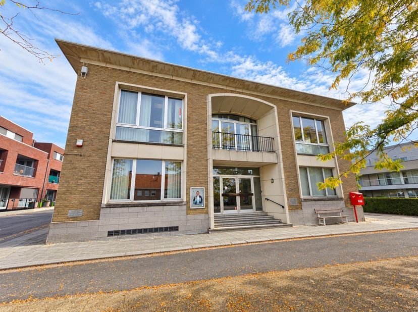 Huis te koop in Moeskroensesteenweg 69,
                    8500 Kortrijk