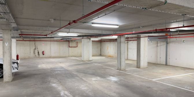 Garage te koop in Congresstraat 17, 2060 Antwerpen