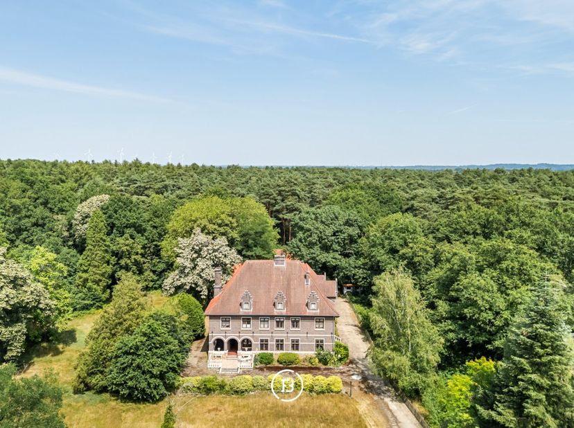 Huis te koop in ,
                    3621 Rekem