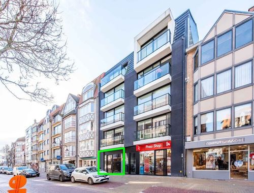                                         Bâtiment commercial à vendre à Wenduine, € 180.000

