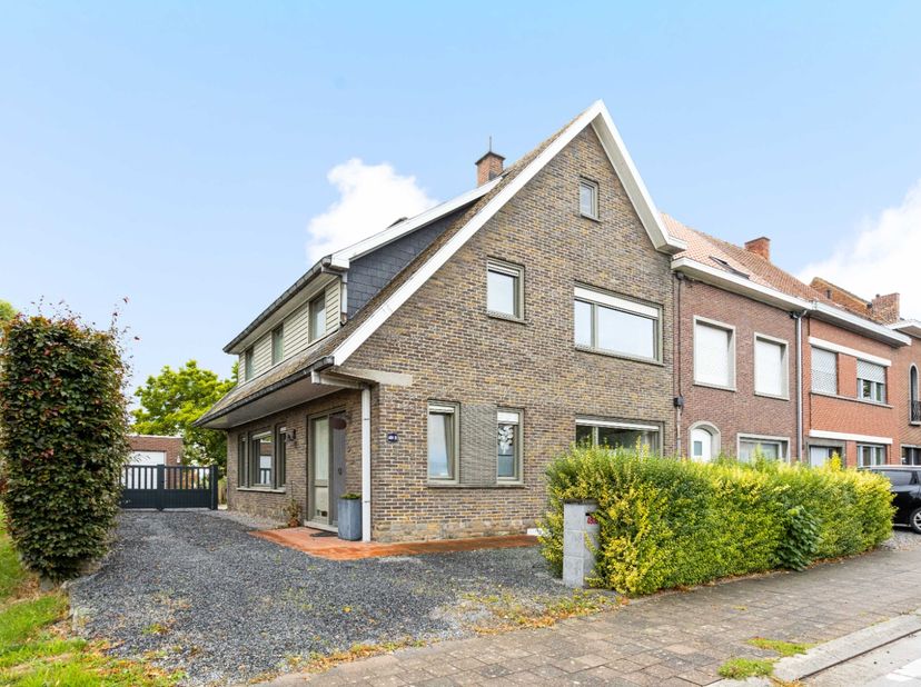 Maison à vendre à Zonnestraat 480 boîte B,
                    9600 Renaix