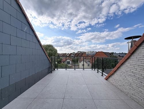                                         Penthouse te koop in Sint-Pieters-Woluwe, € 599.000
